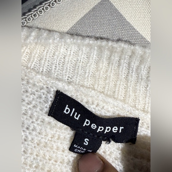 Blu Pepper Two-Tone Sweater in Black and Cream - Picture 10 of 12